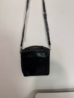 Black Leather Crossbody Bag with Strap
