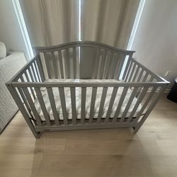 Baby crib