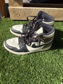Air Jordan 1 High Mocha (Authentic)