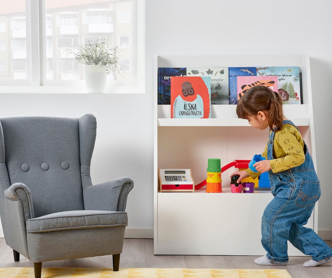 IKEA BERGIG Montessori Book Display Shelf with Toy Box Storage – White