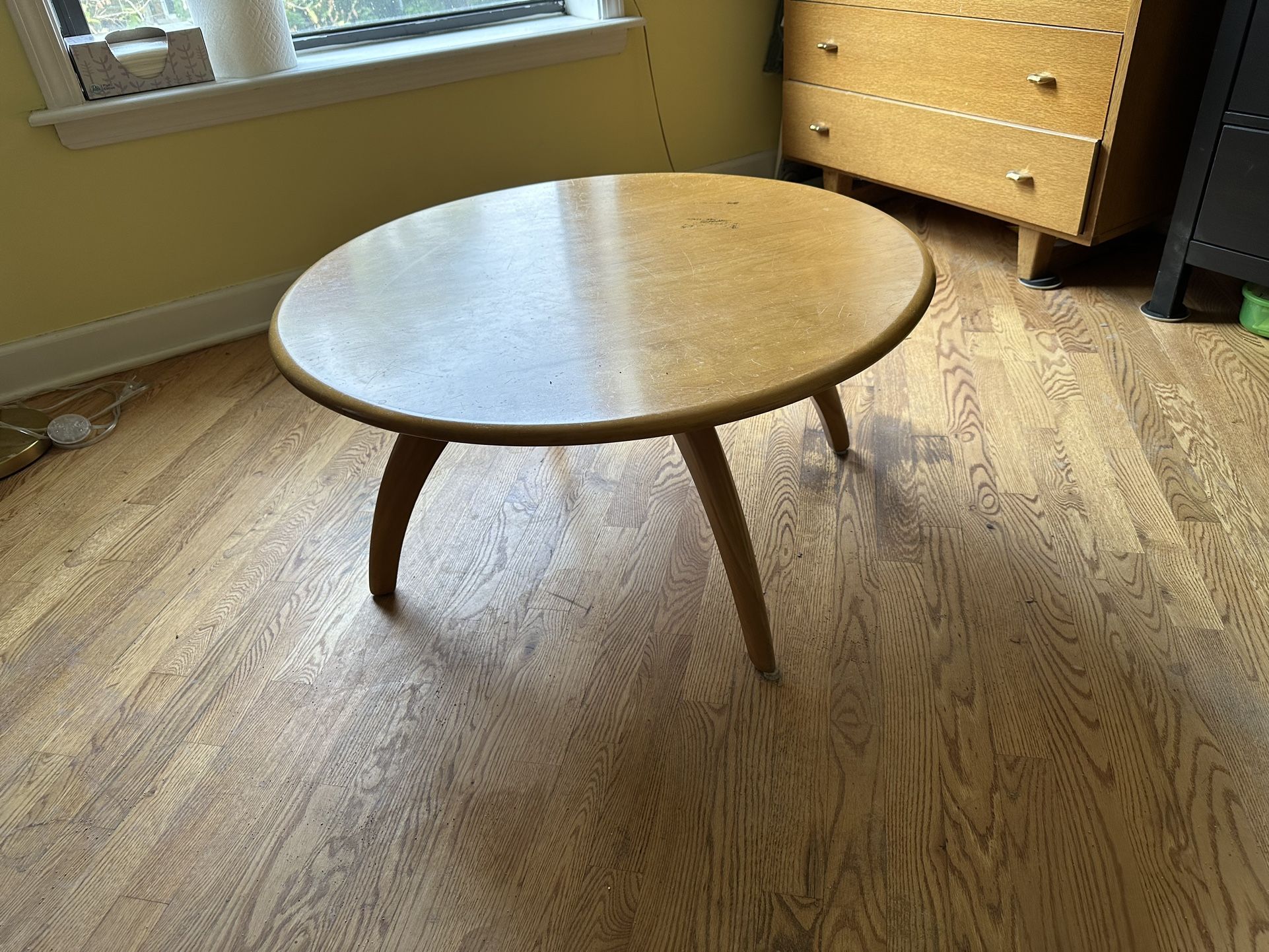 Heywood Wakefield Mid century Modern Round Coffee Table