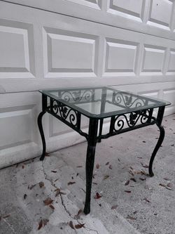End table