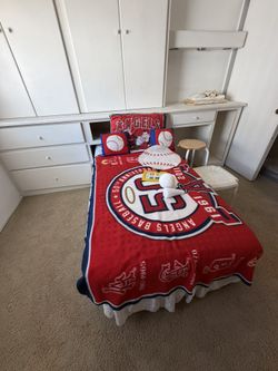 Twin Bed Free