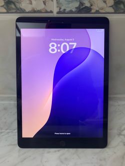 Apple iPad 7th Generation 10.2-Inch Screen 32GB