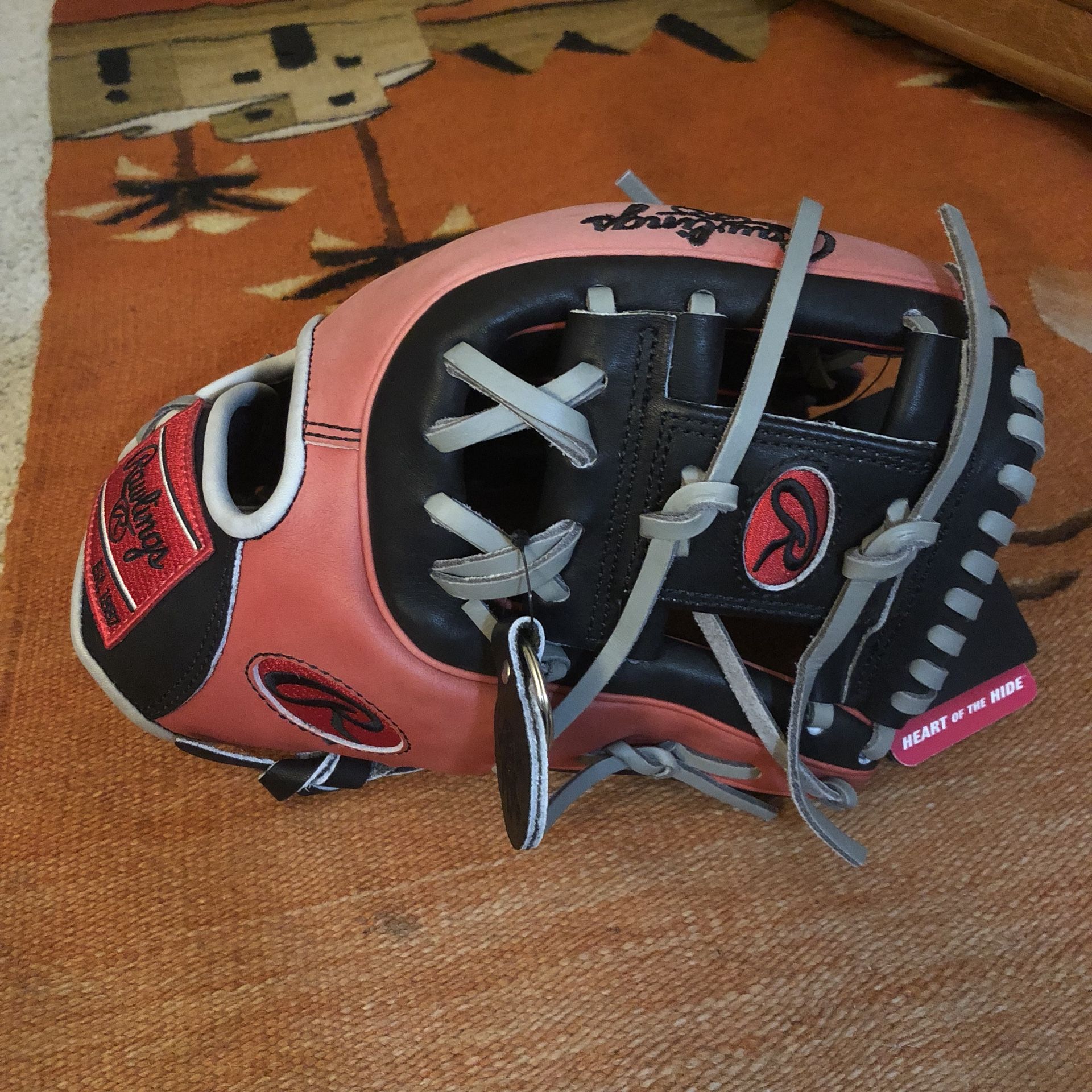 Rawlings Heart of the Hide Blem Baseball Glove