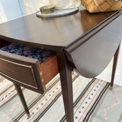 Antique Mahogany Drop Leaf Table