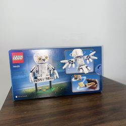 LEGO Harry Potter Hedwig at 4 Privet Drive Owl Figure Toy 76425