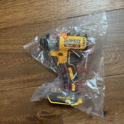 NEW Dewalt DCF887 3-Speed Brushless 20V Max Cordless 1/4" Impact Driver 20 Volt