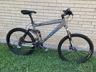 Kona Full suspension MTB