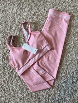 Alo yoga pink and blue set with stripes