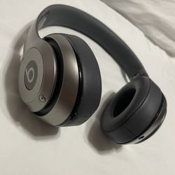 Wireless Studio Beats