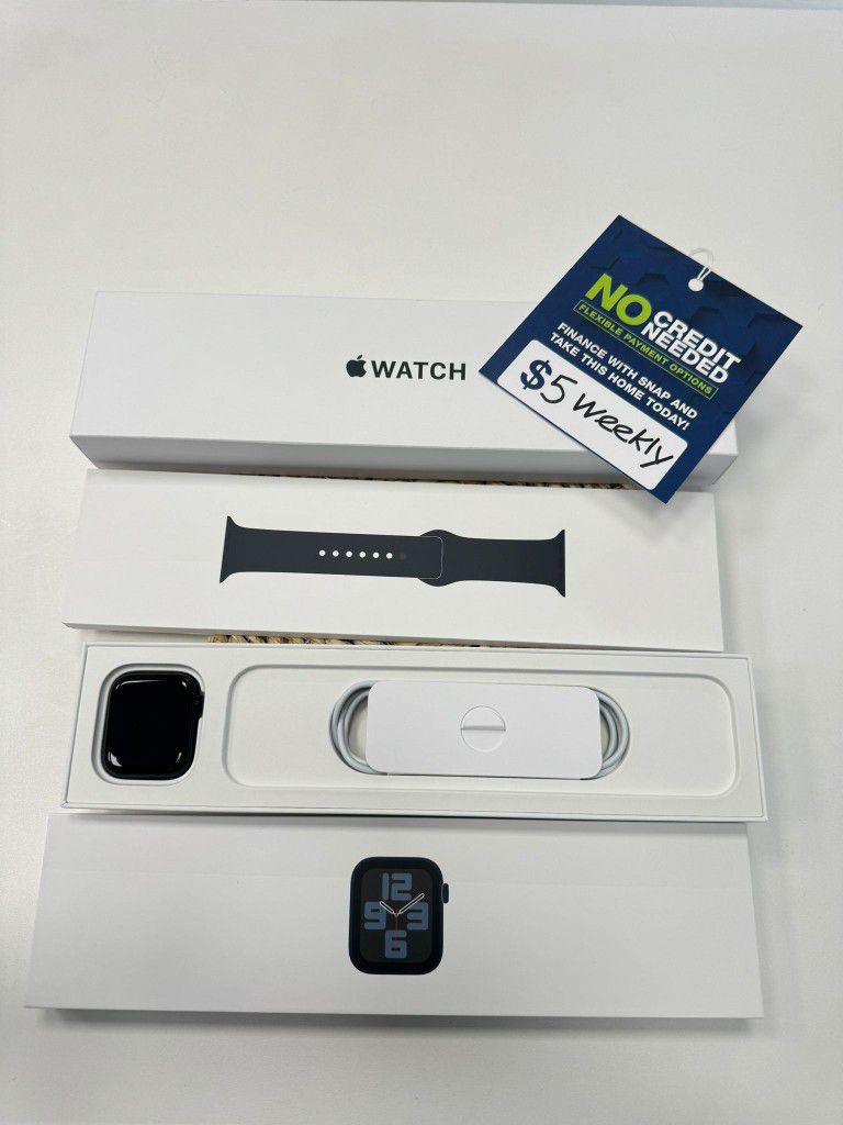 Apple Watch SE Latest Model 2022 - 90 Days Warranty - Payments Available With $1 Down - No CREDIT NEEDED 