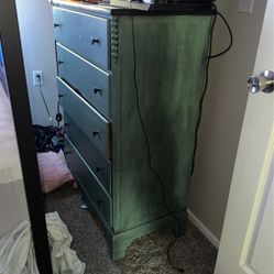 solid wood dresser 