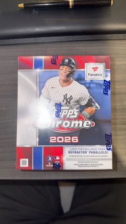 Topps MLB 2026 Chrome Mega Box Fanatics Exclusive