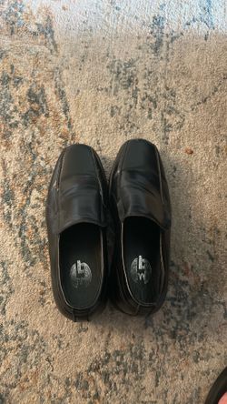 Gravity defyer by Alexander black leather dress shoes