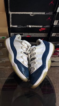 Air Jordan 11 Retro Low 'Navy Snakeskin'