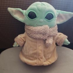 StarWars Stuffed Yodi
