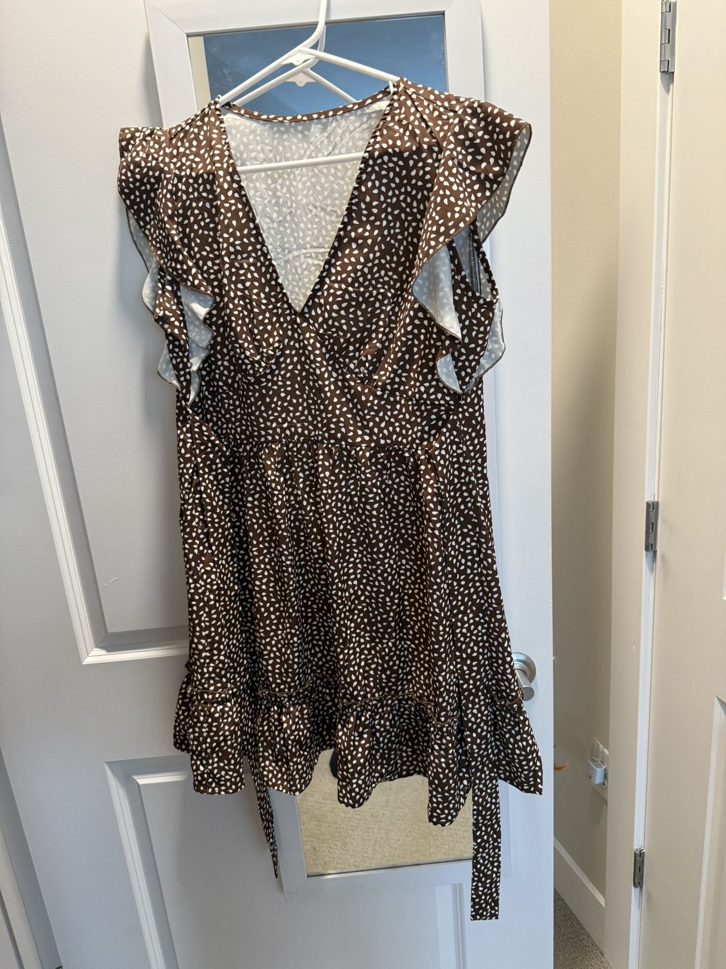 Women small brown dotted dry fit dress-never used