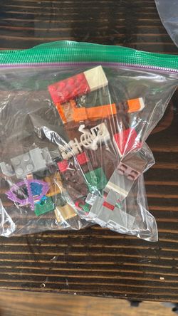 LEGO Minecraft Mixed Pieces Lot