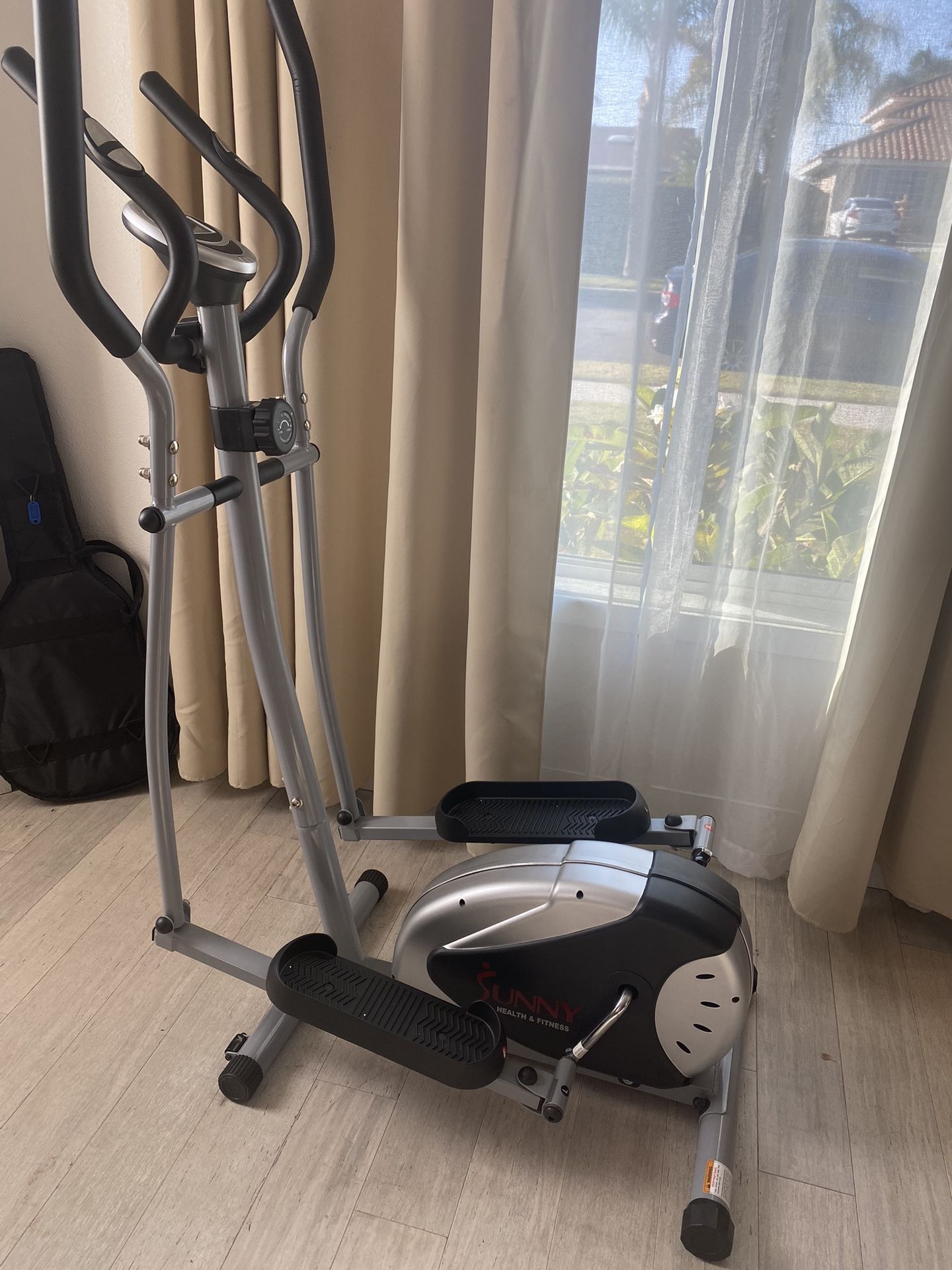 Elliptical Machine Brand New. for Sale in Downey, CA OfferUp