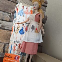 SALE: Rare 1960 #3 Ponytail Barbie-Q