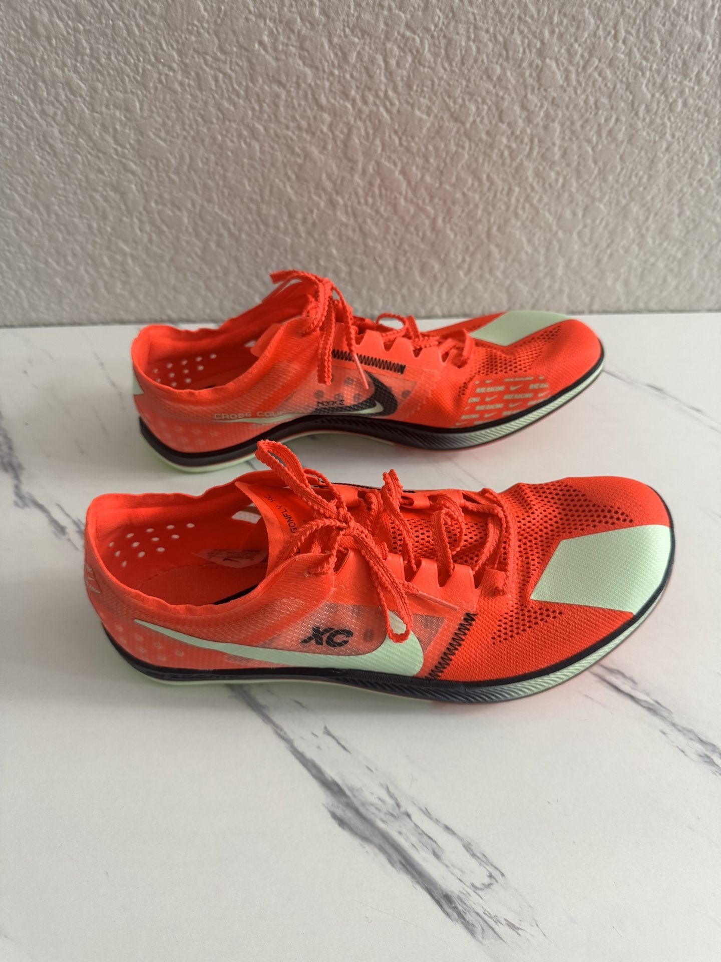 Nike ZoomX Dragonfly XC Track Shoes Men 9 Bright Crimson Vapor Green Spikes New