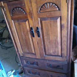 Good Condicion Wood And Metal 