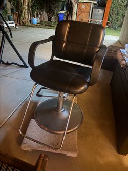 Barber chair