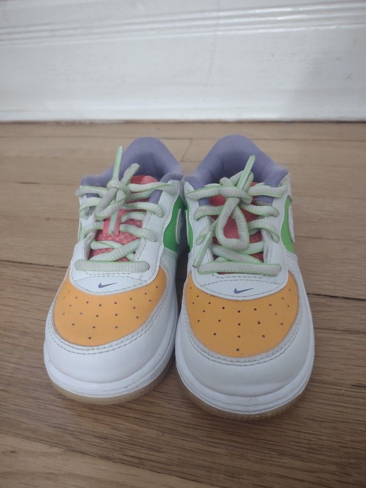 Kids Air Force 1's Size 8c