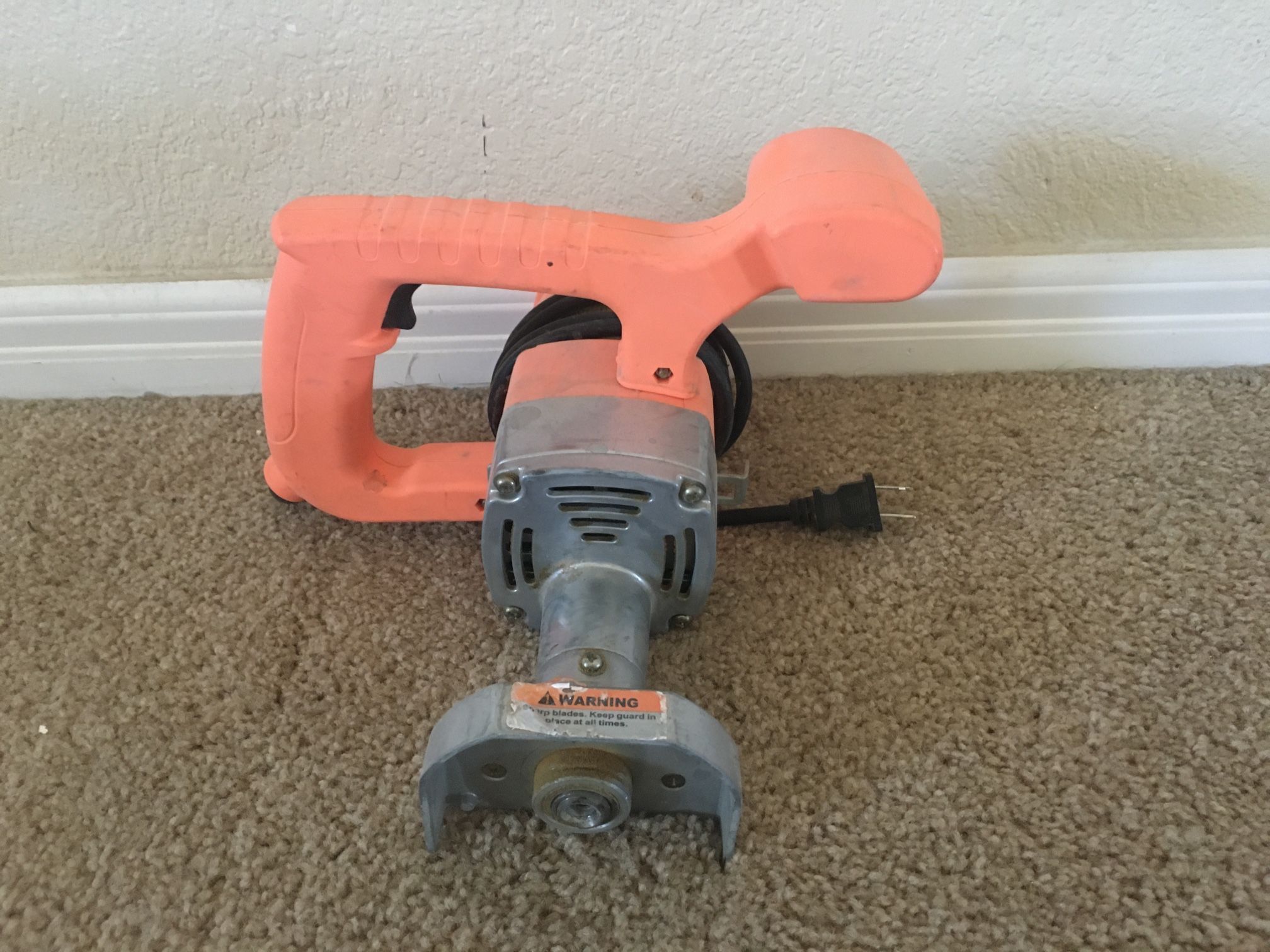 Electric Flooring Toe Kick Saw