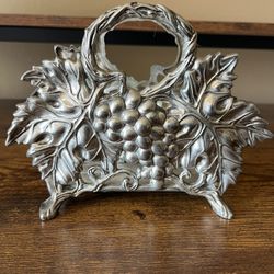 Vintage Grapevine Decorative Napkin Holder  