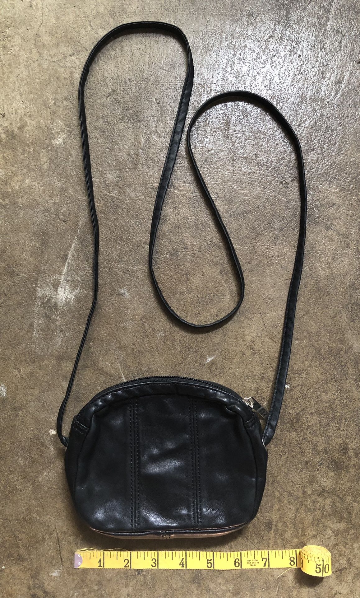 Y2K Wilsons Leather crossbody bag/purse zippered With Side Pocket