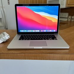 MacBook Pro Retina 15 Inch i7 