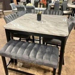 ✅️✅️5pc Black / Gray Square Counter Height dining Set (Bench not included)✅️
