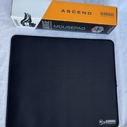 Glorious Gaming Mouse Pad - Large