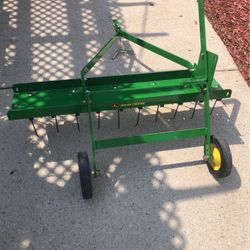 John Deere Dethatcher