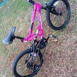 20 Inch H Y P E R Bicycle / SW I F T