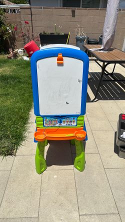 VTech Creative Kids Easel