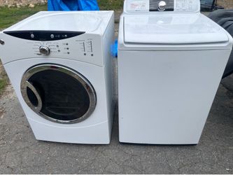 Samsung washer GE dryer set