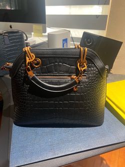 Brand new females purse (never used)