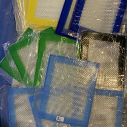 NON STICK SILICONE MATS FOR DAB OR COOKING