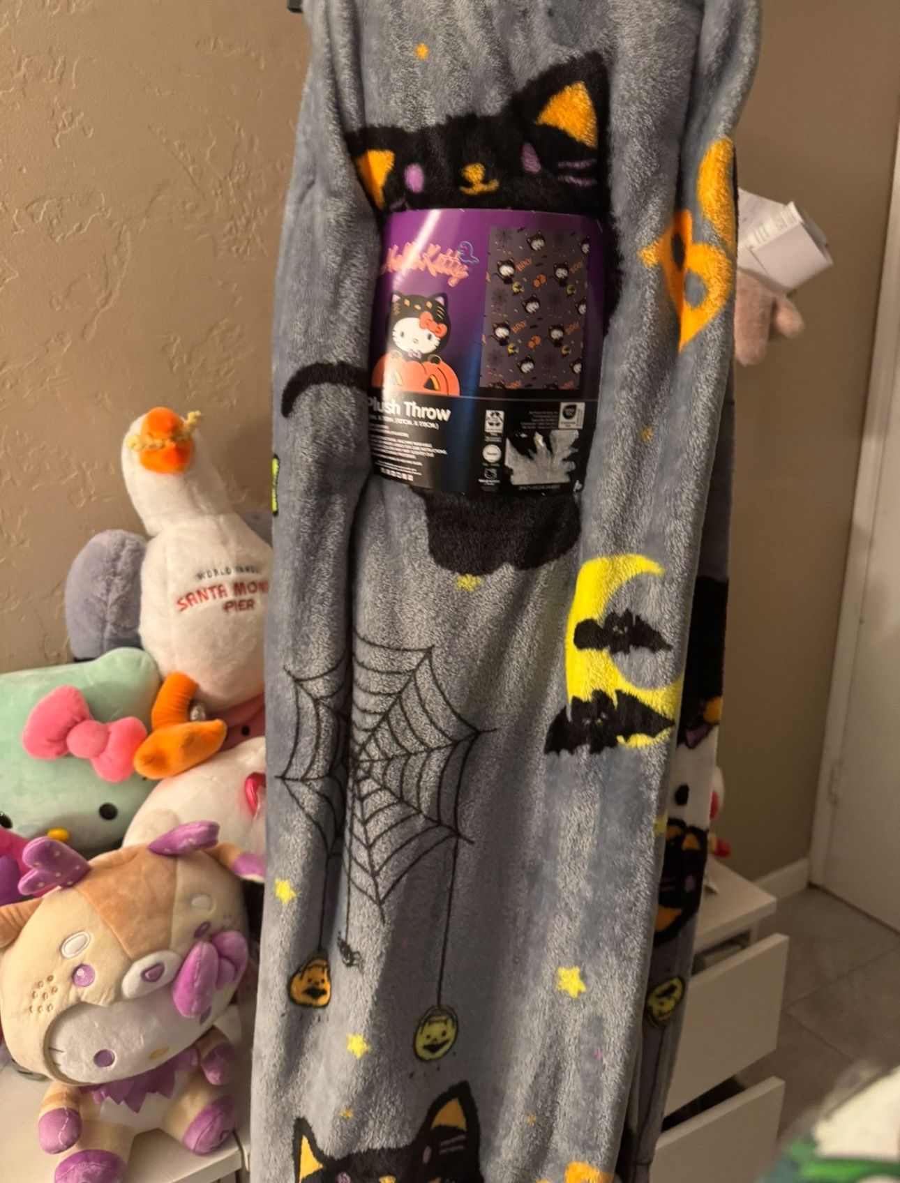 Hello Kitty Blanket