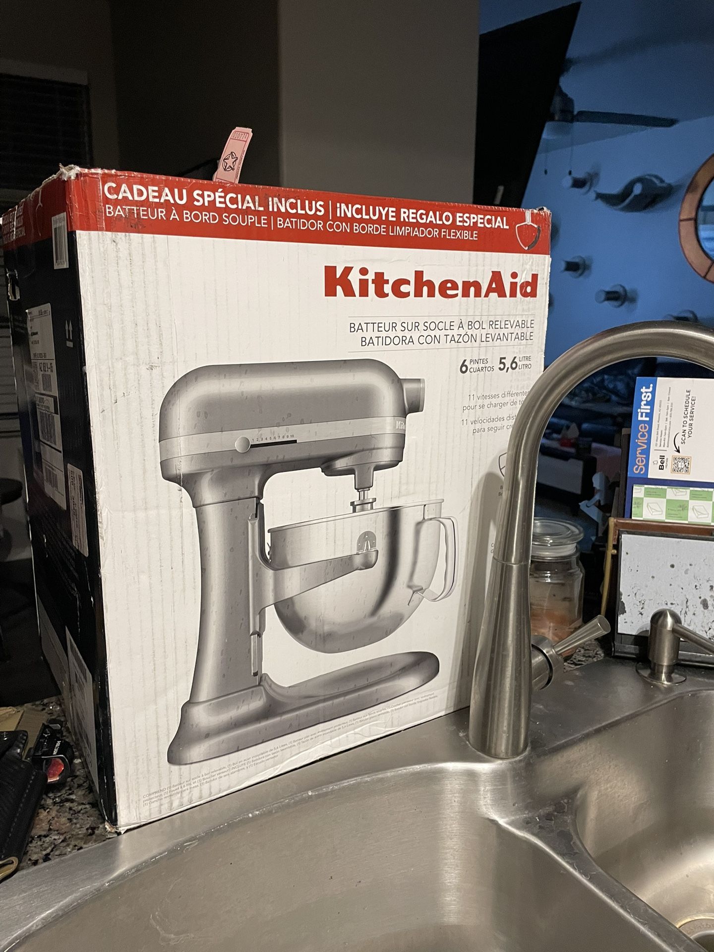 Brand New Kitchen Aid Stand Mixer