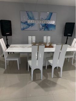 Dining set