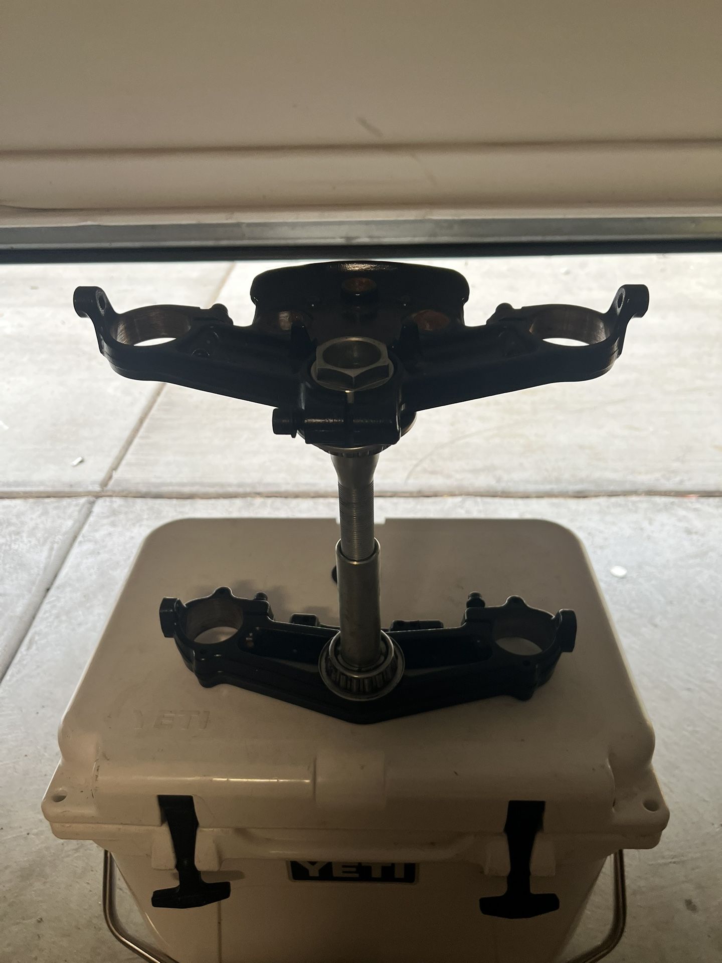 OEM Harley Davidson Touring 49mm Triple Trees