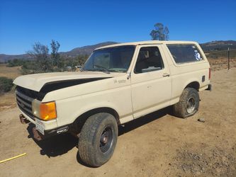 Parts 1989 Bronco 4 X4 ...351