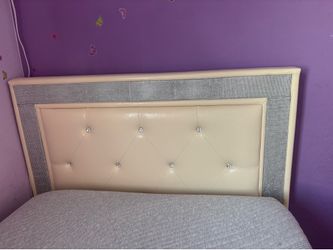 twin bed