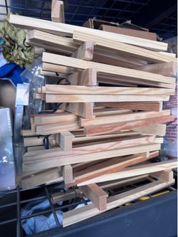Paint Easels