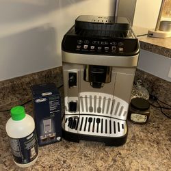 Delonghi Magnifico Evo 