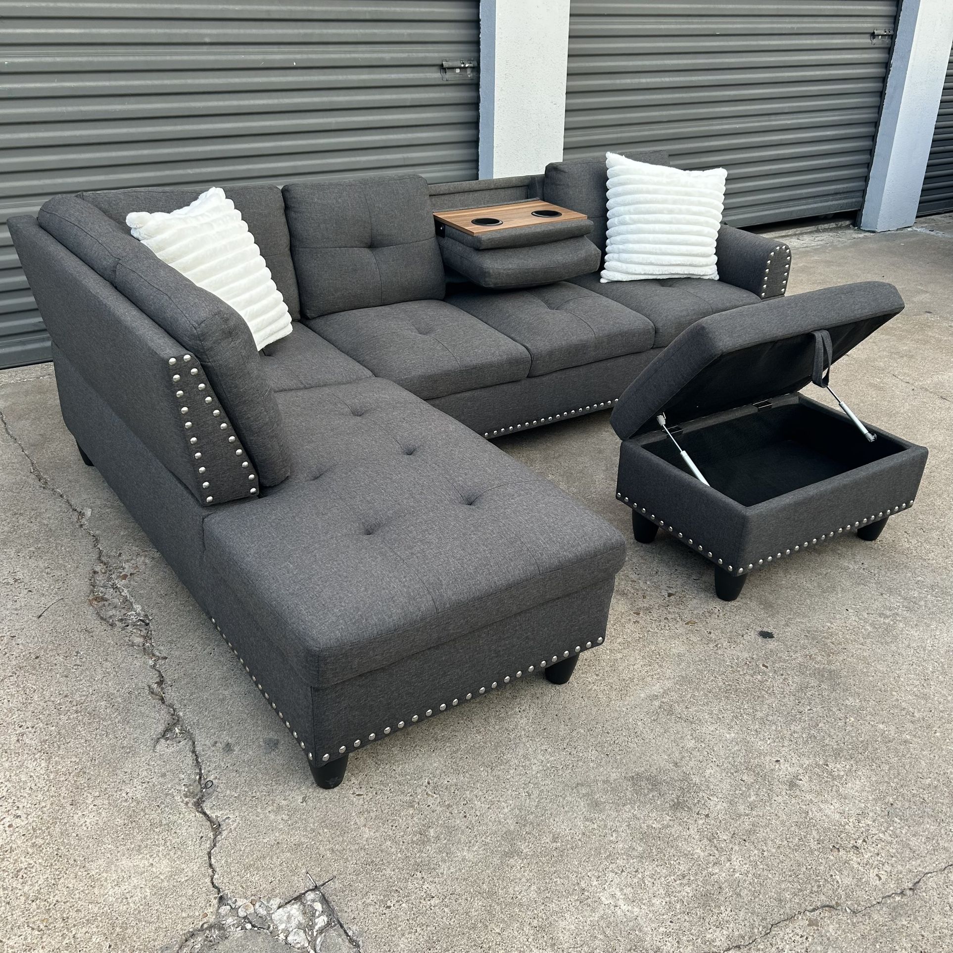 Studded Charcoal Sectional w/Ottoman